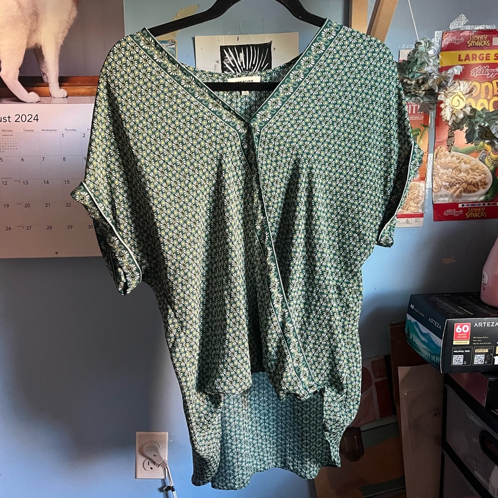 Tunic style bohemian shirt.